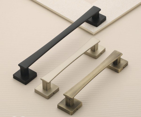 Handle 07